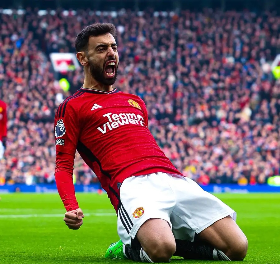 凯发体育 -包含窗口期埃因霍温伤情更新：英超节点到来，信心回归，轮换策略成焦点的词条